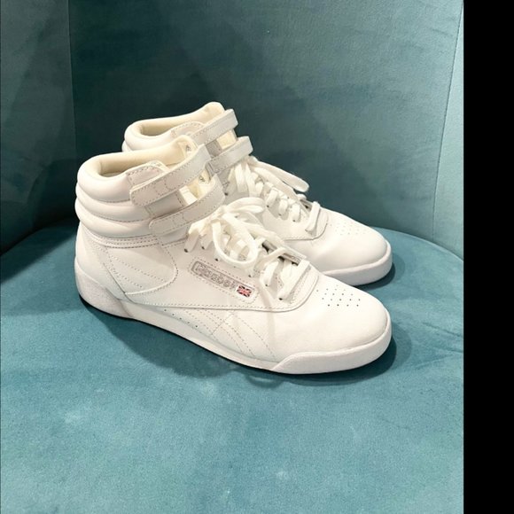 *SOLD* REEBOK - Picture 6 of 11